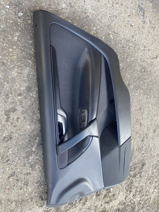 Boczek drzwi volvo s60