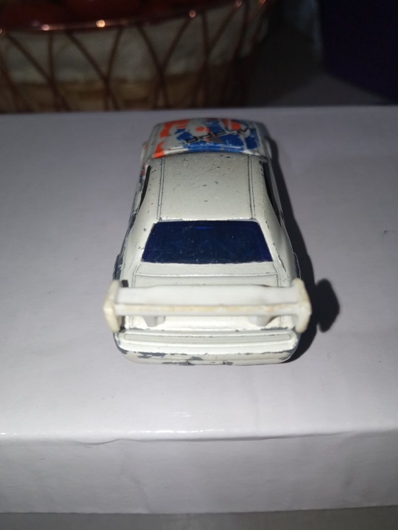 Dodge challenger hot wheels