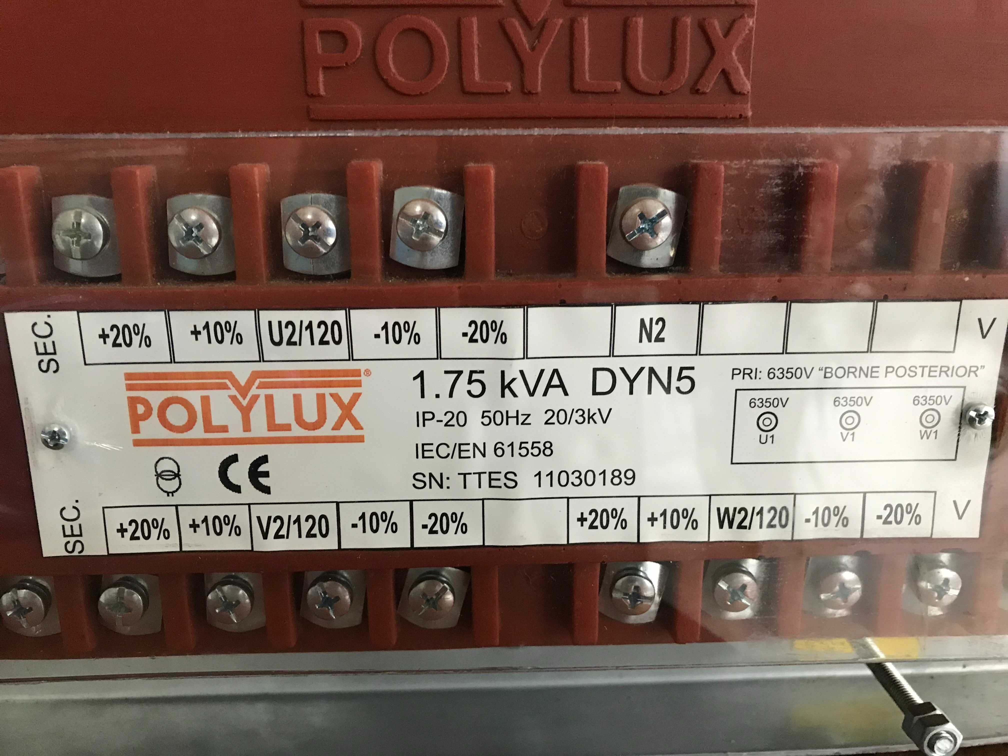 Transformador trifásico isol. 6350V 120V+/ 10%+/-20%,1750VA