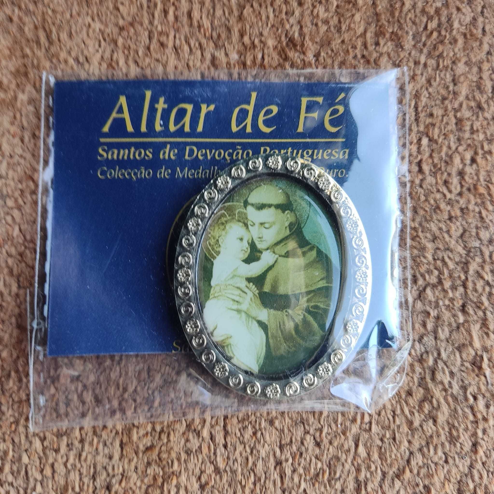Medalhas da coleção Altar da Fé