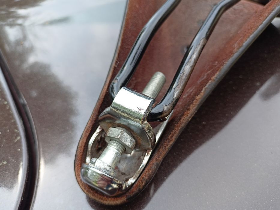 Siodełko Brooks B17 szosowe siodło jaguar huragan Romet ZZR ostre koło