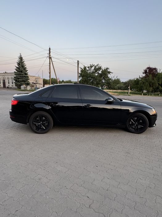 Audi a4 b9 2017 2.0 tsi