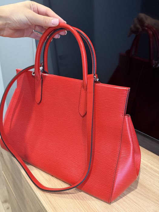 Сумка Louis Vuitton (LV) - Червоний Акцент Розкоші!