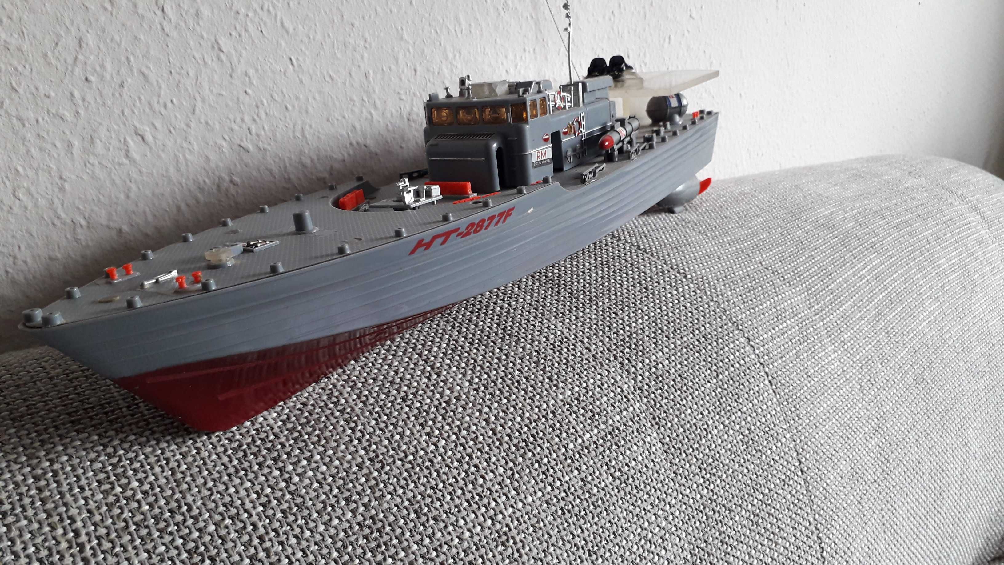 model łodzi motorowej