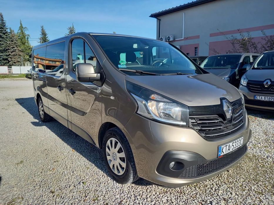 Renault Trafic Krajowy/ FV 23%/ Po remoncie silnika
