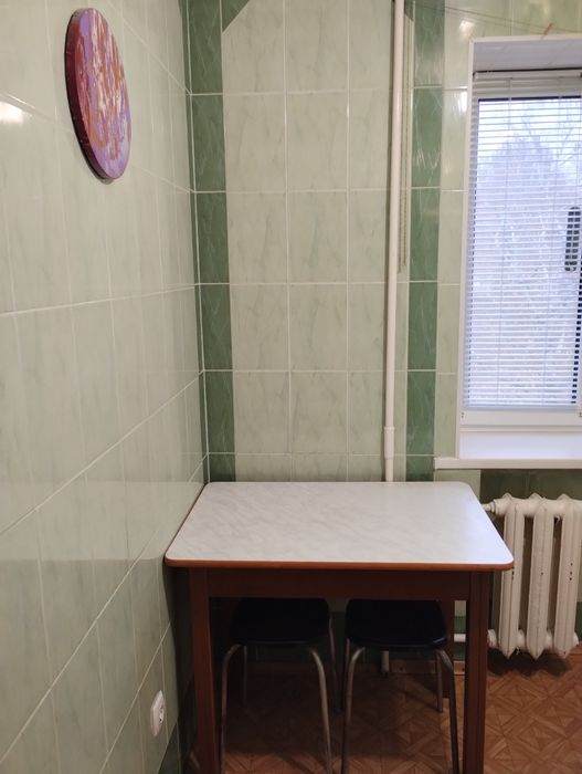 Сдам 2 КВ.по ул.Лахтинская(район кургана)4/5.4000+к.у.