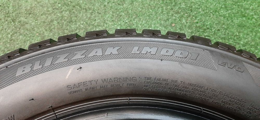 Opona Zimowa 205/55/16 Bridgestone Blizzak LM001 Evo 2018r. / 6,5mm.