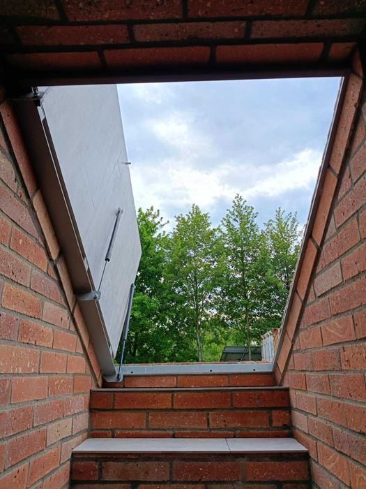 schron , piwniczka betonowa , ziemianka , piwnica , sauna ogrodowa