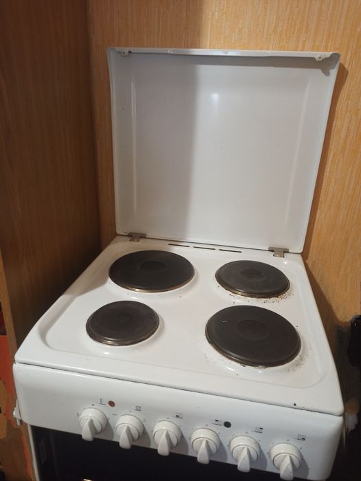 Електроплита INDESIT