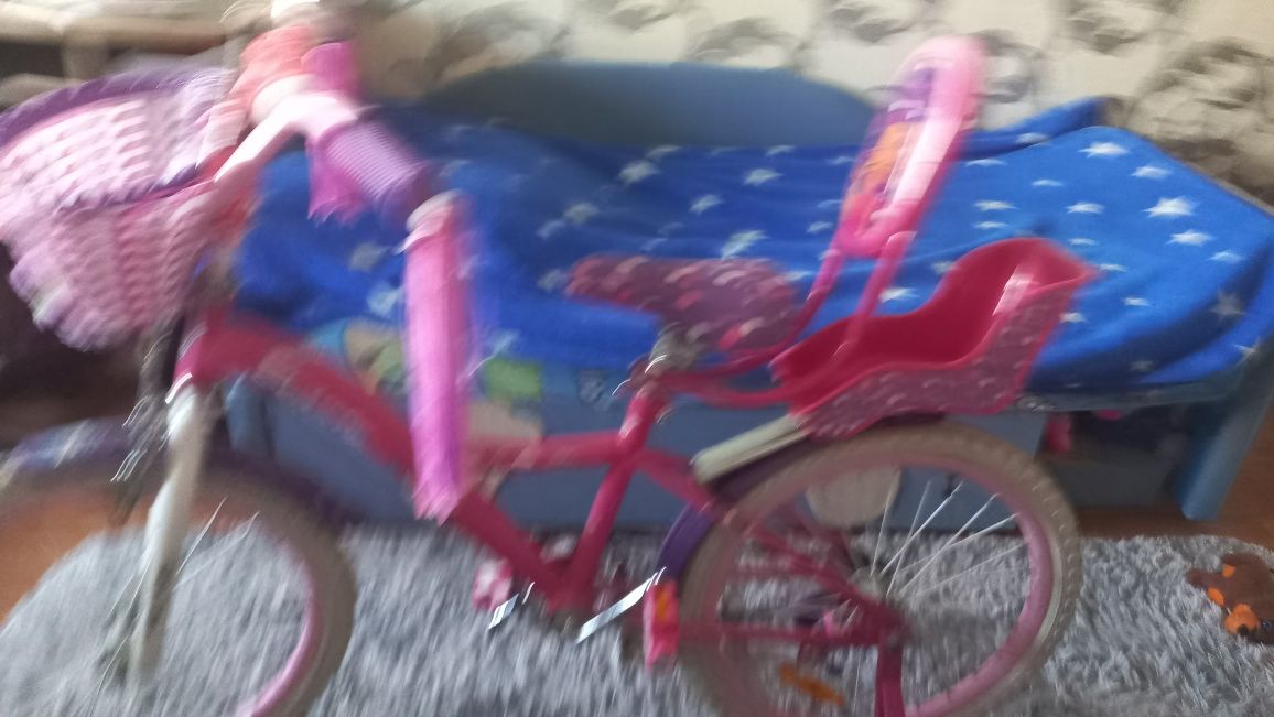 Велосипед  двоколісний рожевий