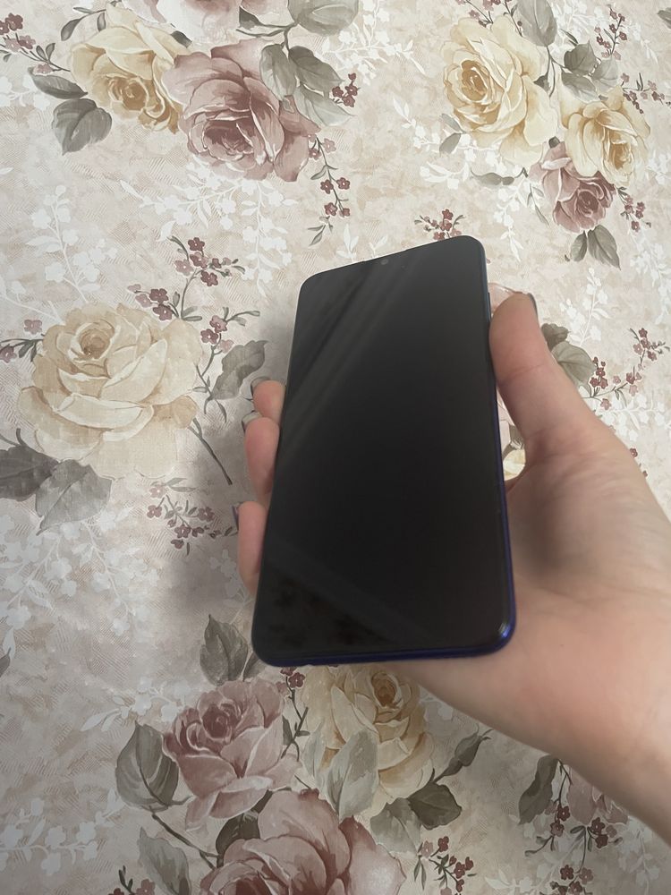 Смартфон Huawei P Smart