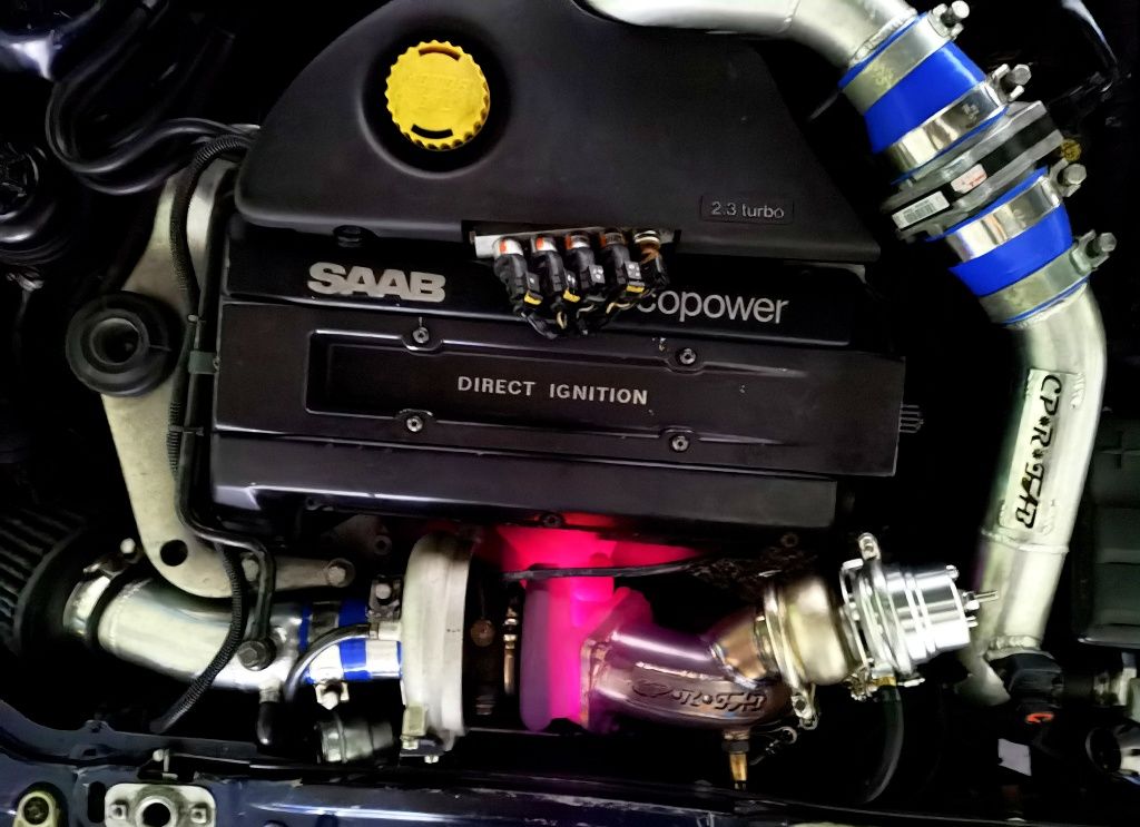 Turbo kit Saab 9-5 pod turbosprężarkę TD05 Mitsubishi Evo 7-9