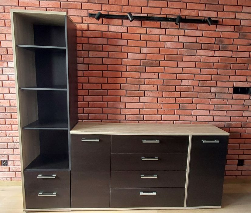 Zestaw mebli: szafa, komoda, regał/kolumna