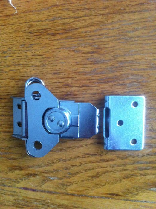 Фурнитура защелки ящики фанера