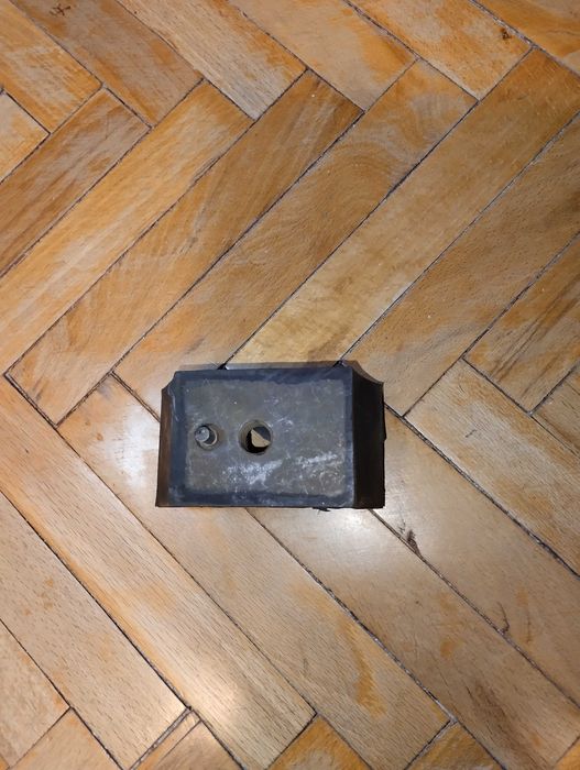 Футорки против забрызгивания маслом