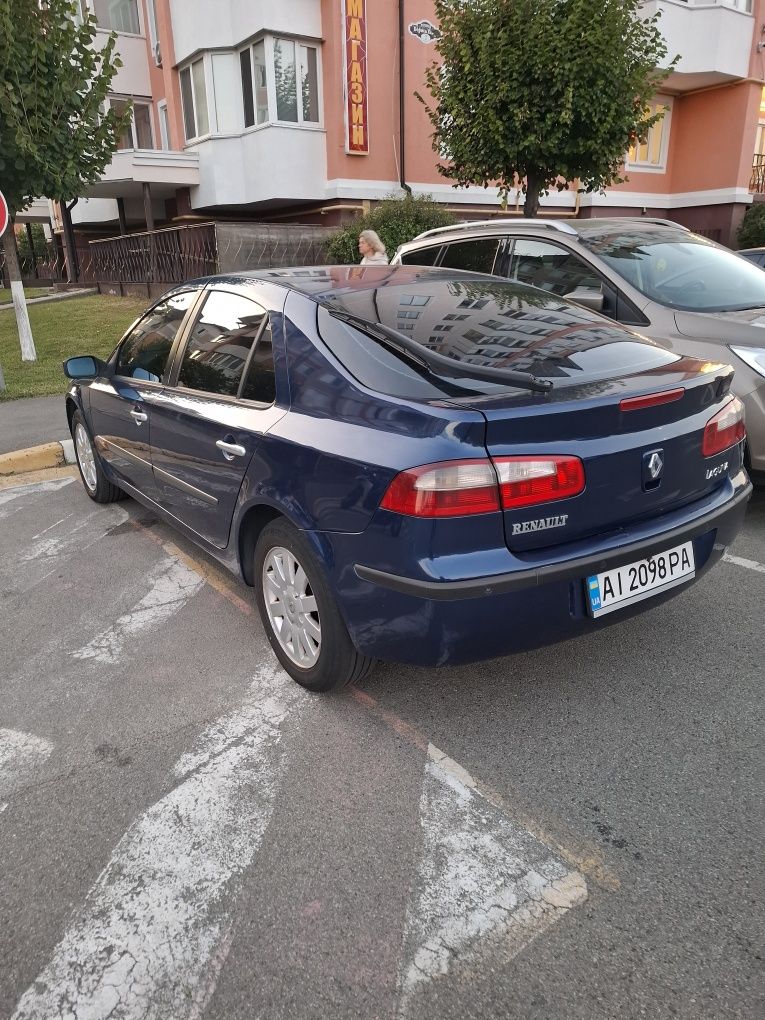 Продам Reno Laguna 2 2002 1.8 88kw