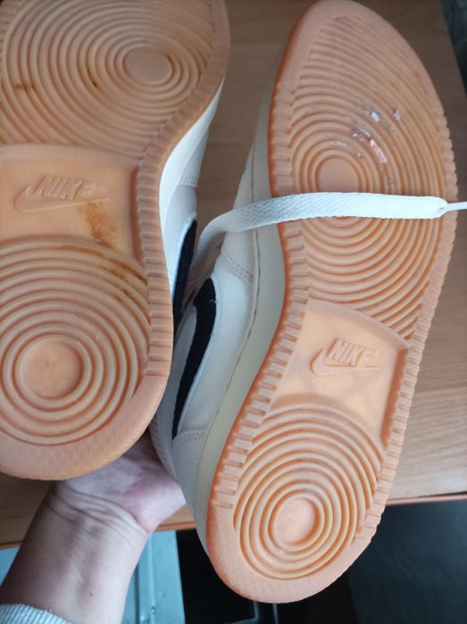 Кросівки дитячі нові