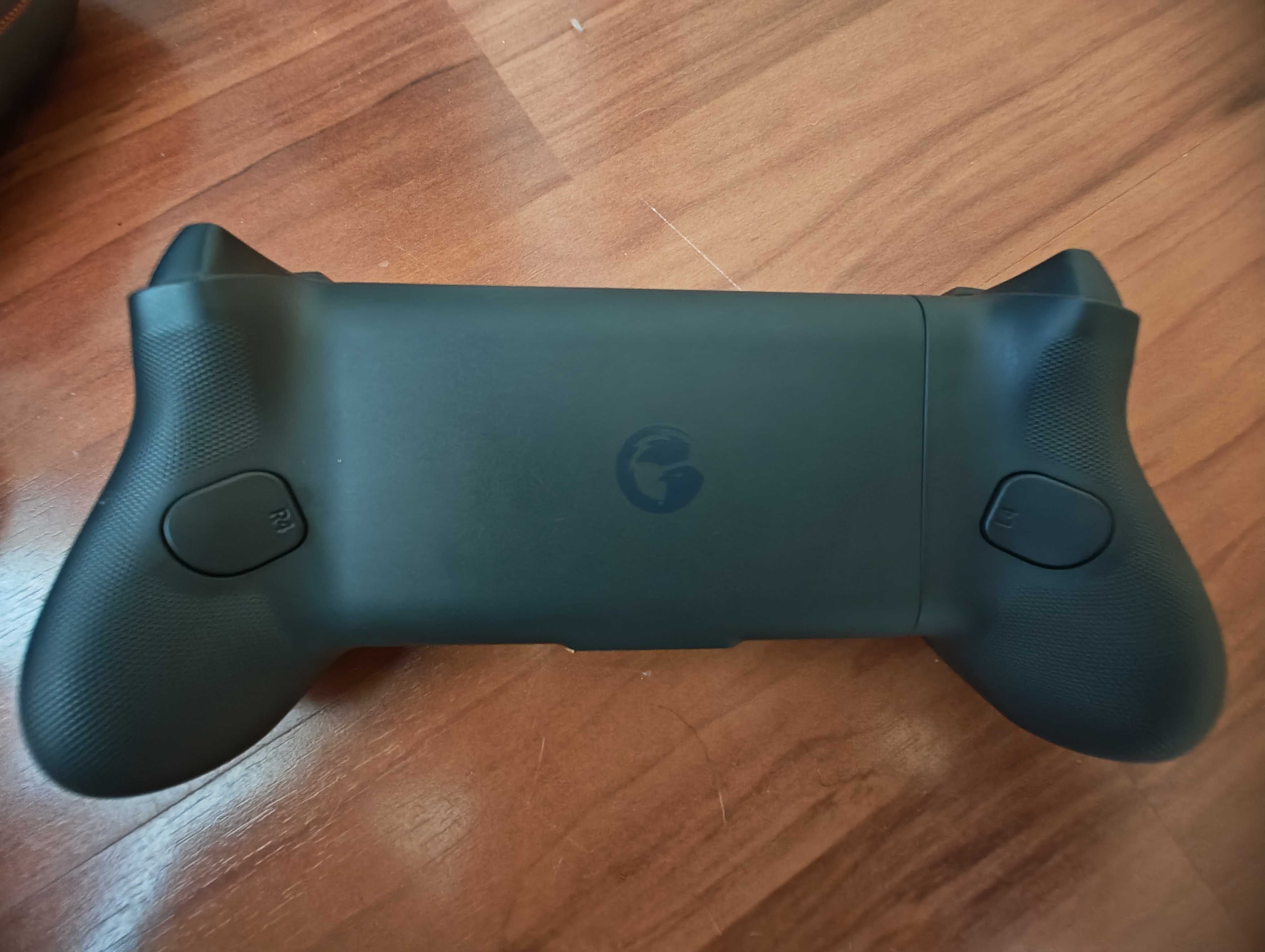 Bezprzewodowy kontroler G8+ Gamesir + Futerał Gratis!!!