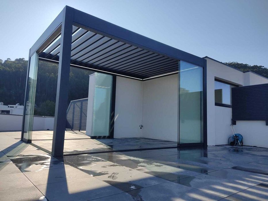 Pergolas bioclimaticas e toldos instalacoes em todo o país .