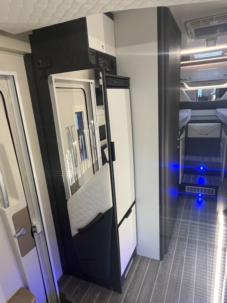 Kamper na wynajem, Wynajem kamperów.5-osobowy Wersja zimowa.Automat