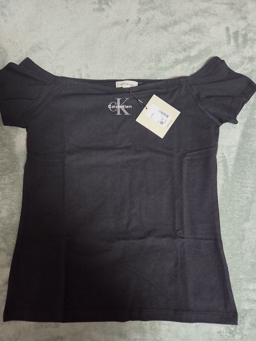 Calvin Klein Jeans MONOGRAM SLIM BARDOT TOP - T-shirt z nadrukiem r.M