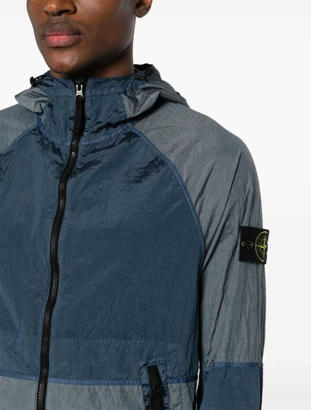 Куртка STONE ISLAND 42020 Nylon Metal Watro-TC in Econyl Jacket Blue