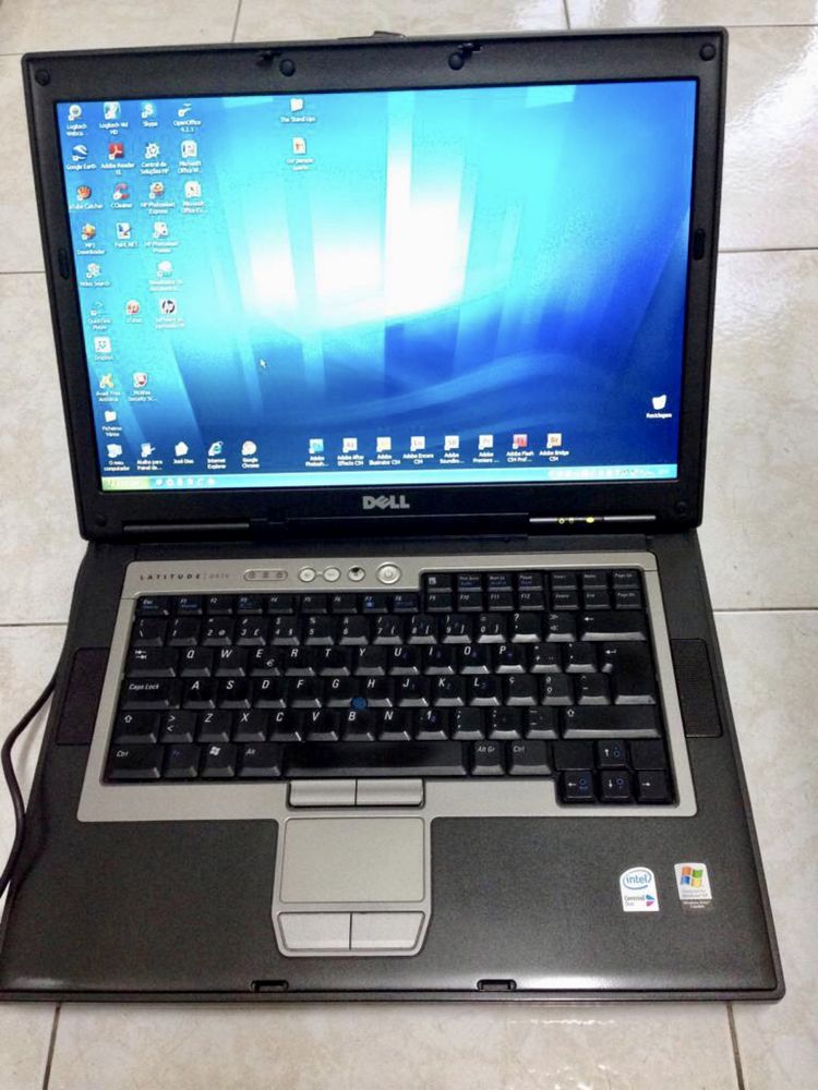 3 Computadores Portáteis + Mala de Transporte ACER