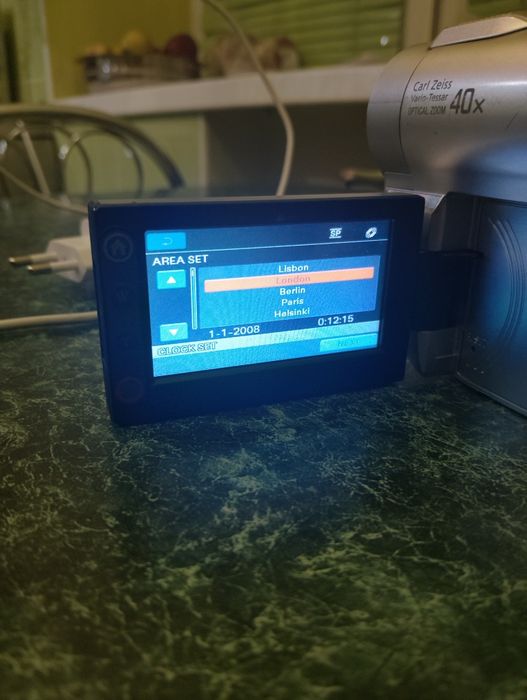 Продам відеокамеру sony hybrid