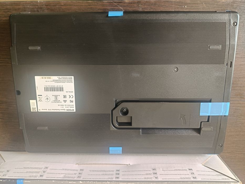 Планшетний сканер Epson Perfection V19