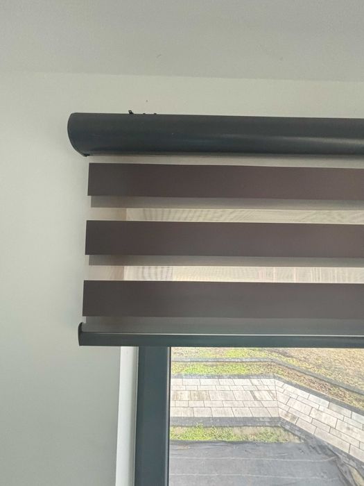 Roleta dzien noc. Pionowa długa.