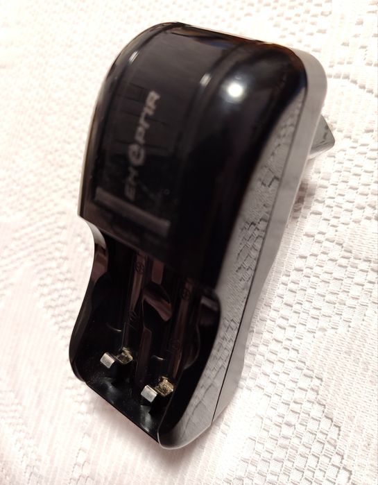 Продам зарядное устройство "Энергия"для пальчиковых аккумуляторов.