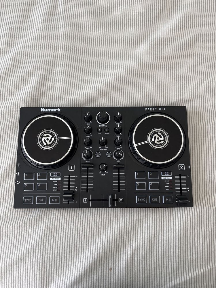 Set Dj numark partymix