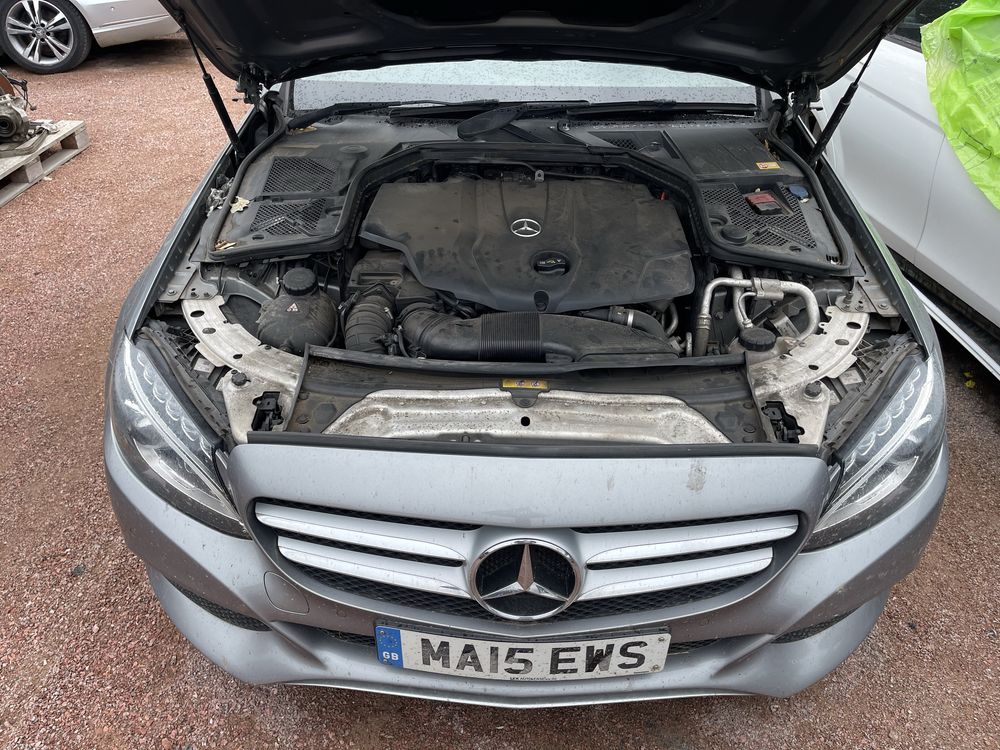 Морда капот бампер фара W205 Mercedes C Class 205