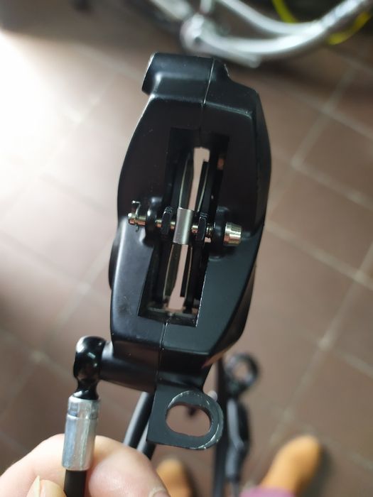 Hamulec tylni Sram Code RSC