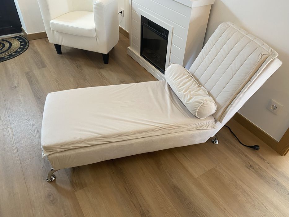 Vendo chaise long com massagem na lombar!