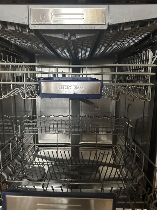 Посудомийка Siemens SN26T890EU