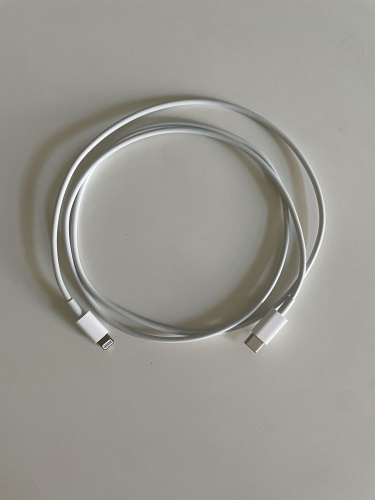 Кабель Apple новий USB-C to Lightning