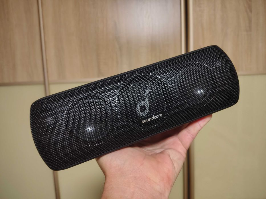 Портативна колонка Anker Soundcore Motion+ Bluetooth  Speaker