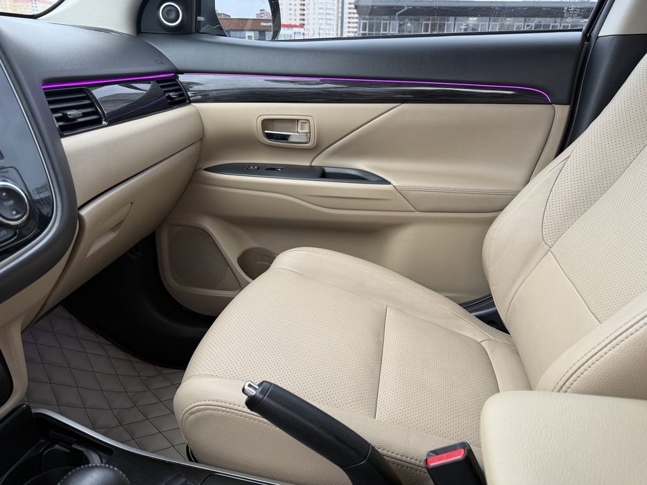 Продам сімейне авто