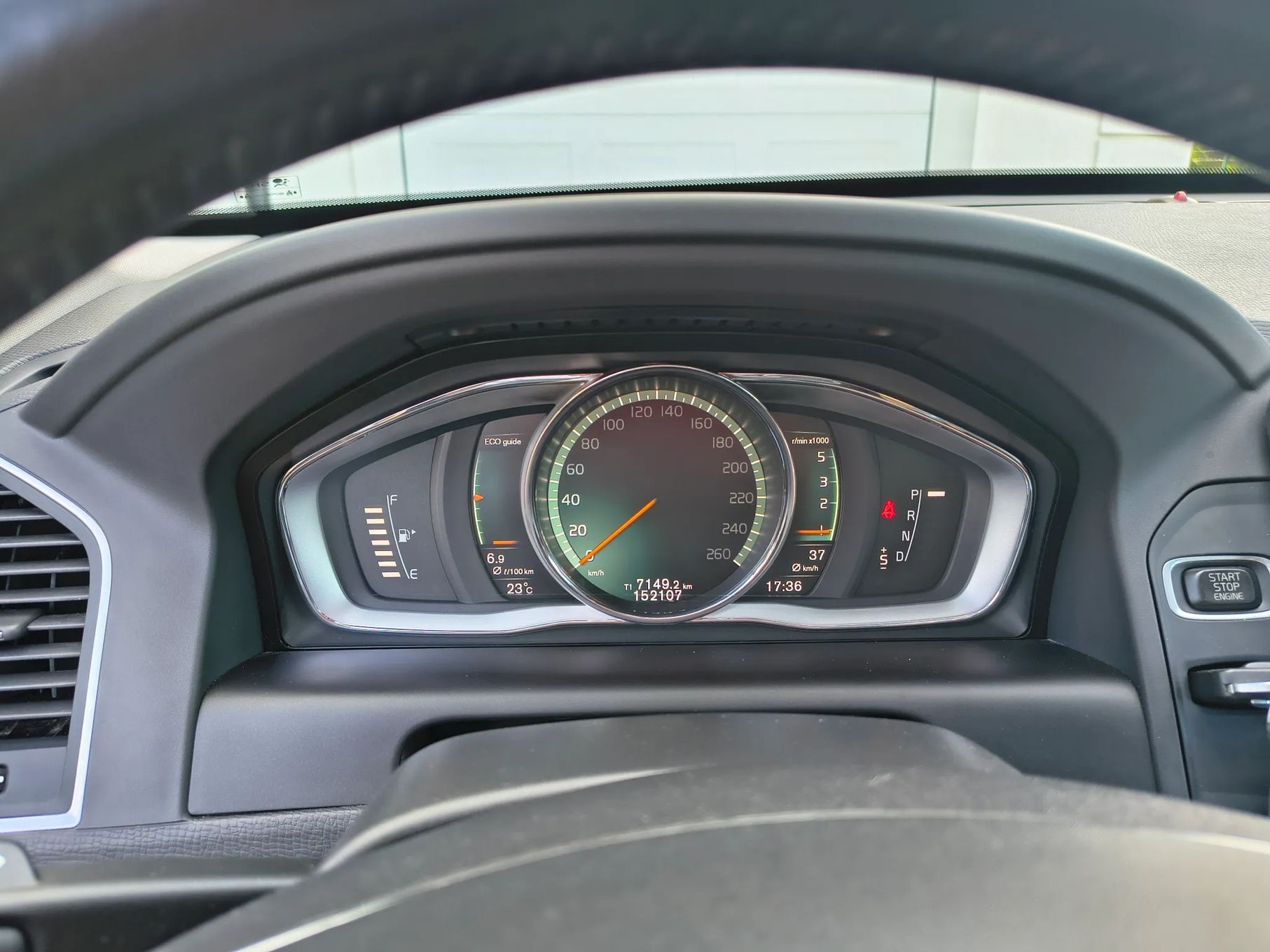 Volvo XC 60 Volvo XC60 D4-Drive Summum 190 KM