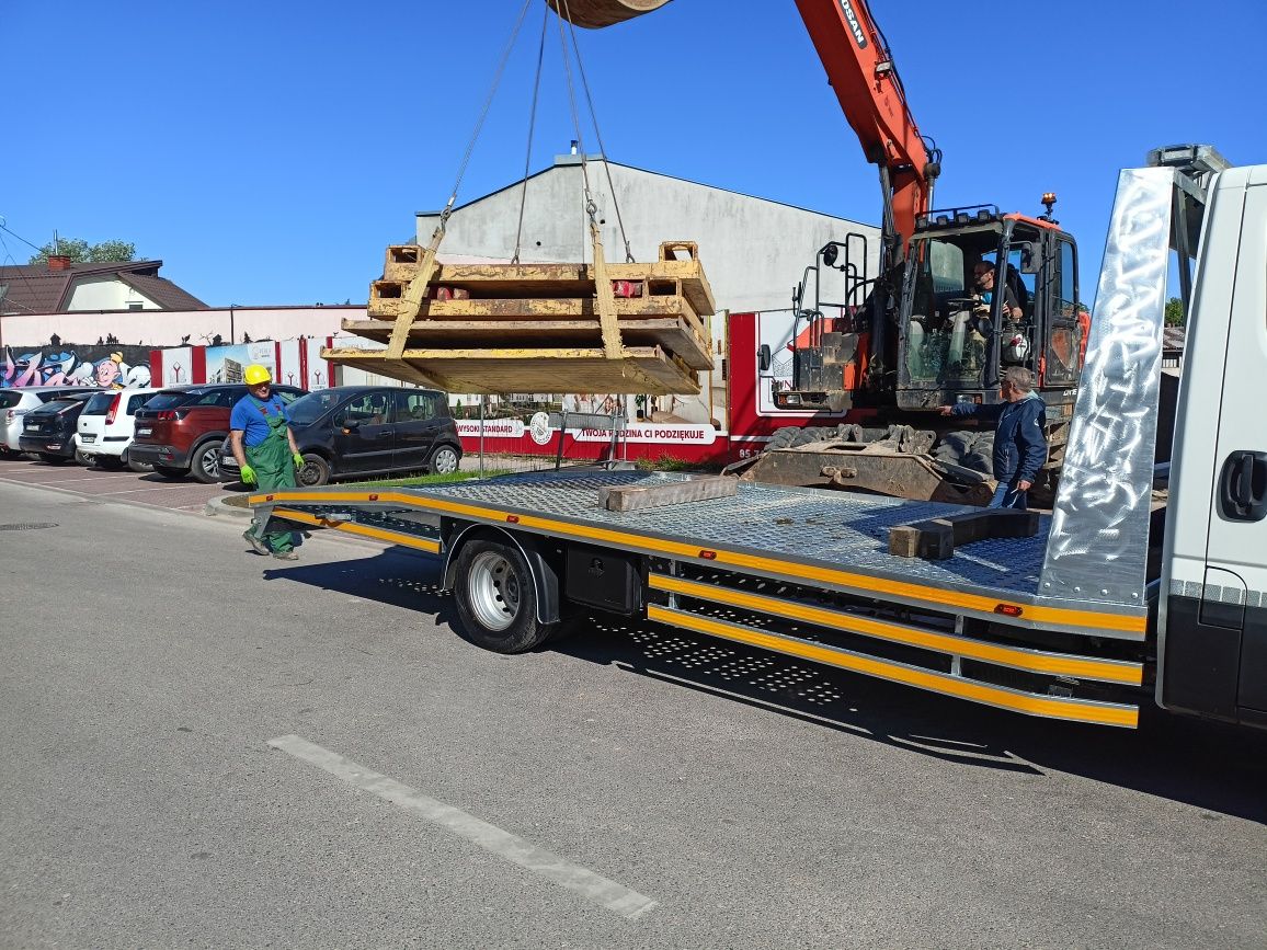 Pomoc drogowa transport laweta transport maszyn usługi transportowe