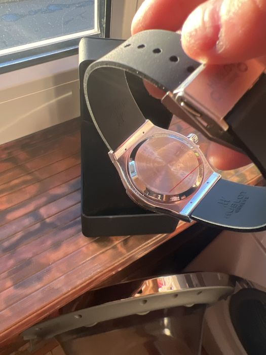 Часики hublot Genevs