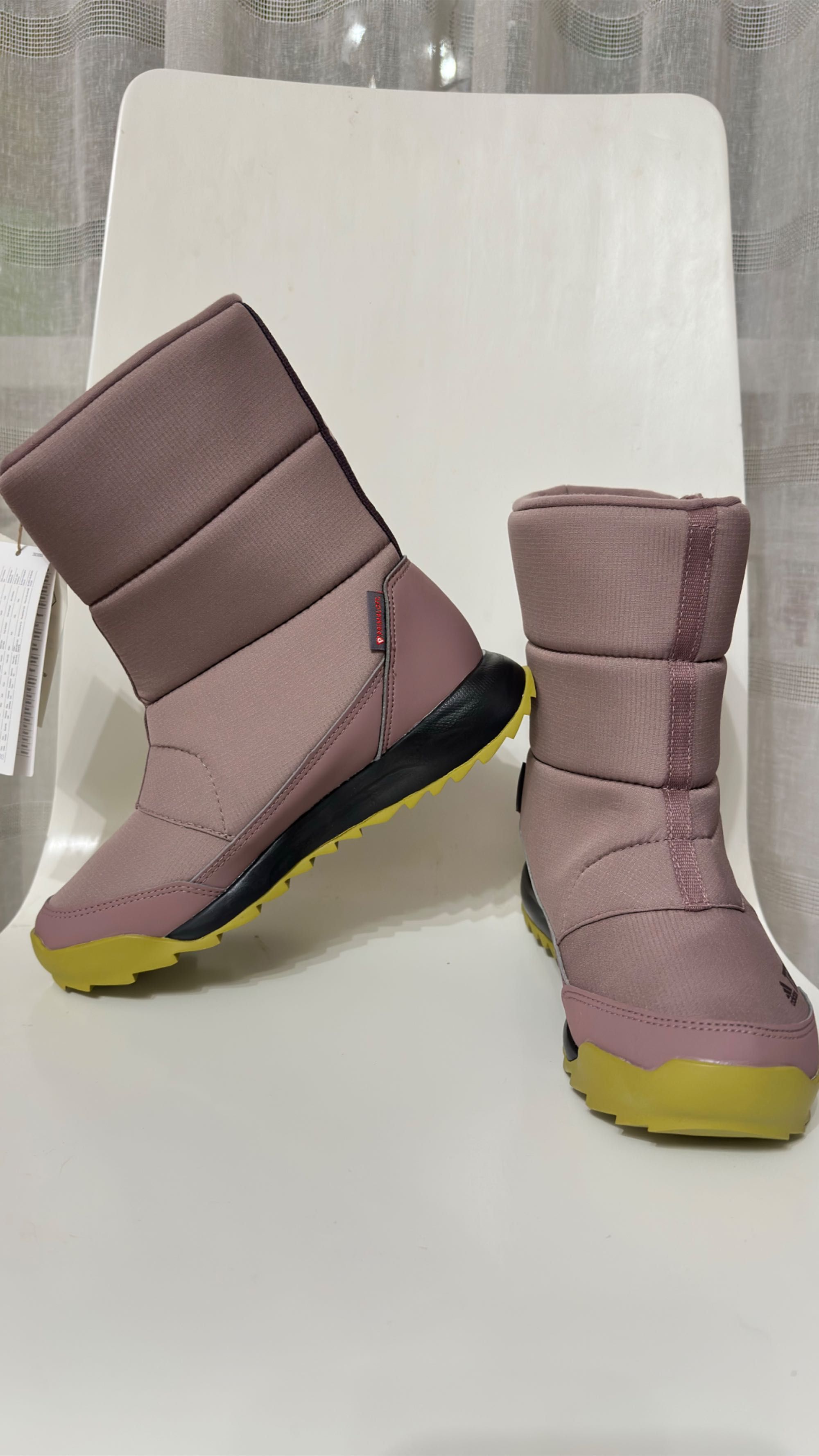 Зимові дутікі чоботи adidas Terrex gx8687