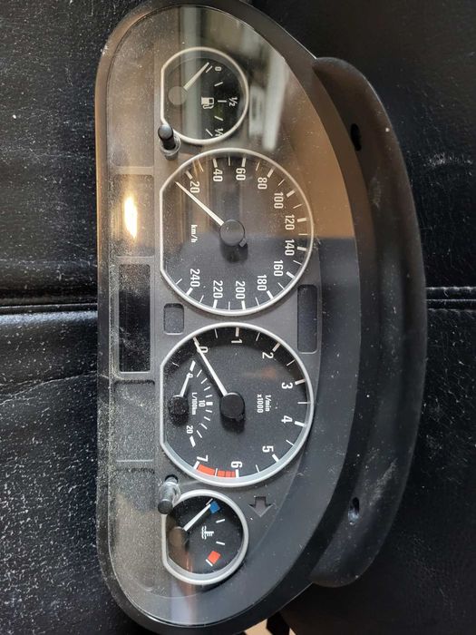 BMW E46 Zderzaki, maski błotniki Kompresor Silnik