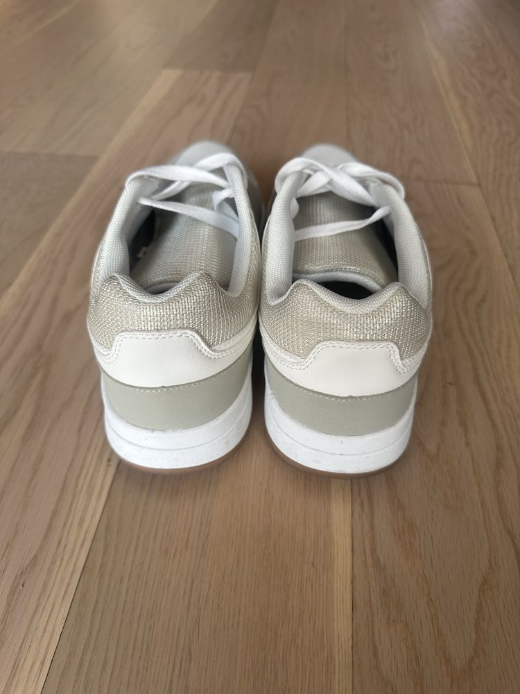 Sportowe buty Celio z Malty