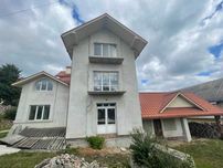 Продається 2-кімнатна квартира в новобудові. Чортків