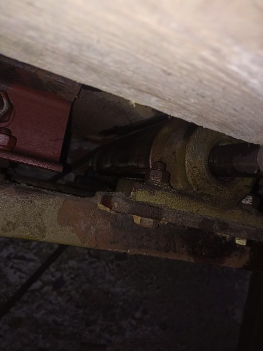 Sprzedam heblarke szerokość noży 25 cm