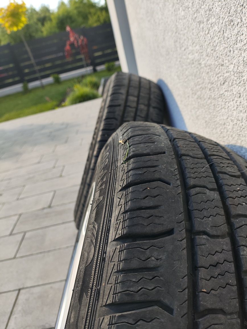 Felgi aluminiowe ,opony VW T4 Caravelle Multivan 15 cali