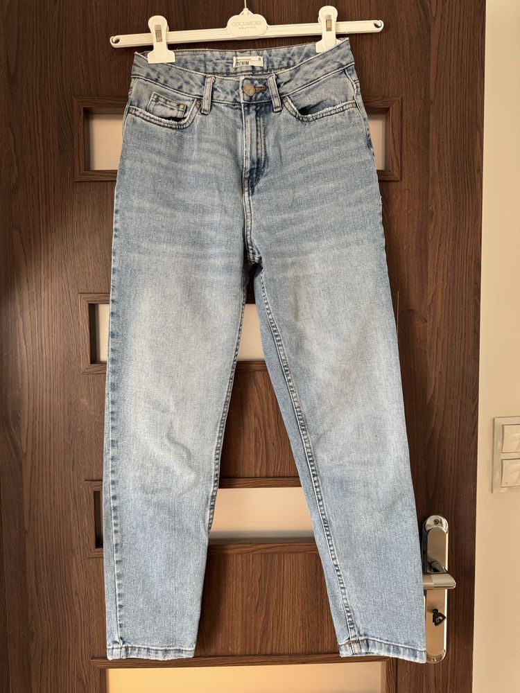 Jeansy mom jeans