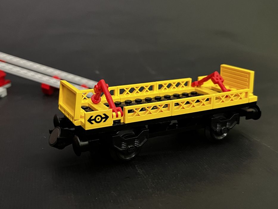 4544 LEGO Wagon do transportu samochodów